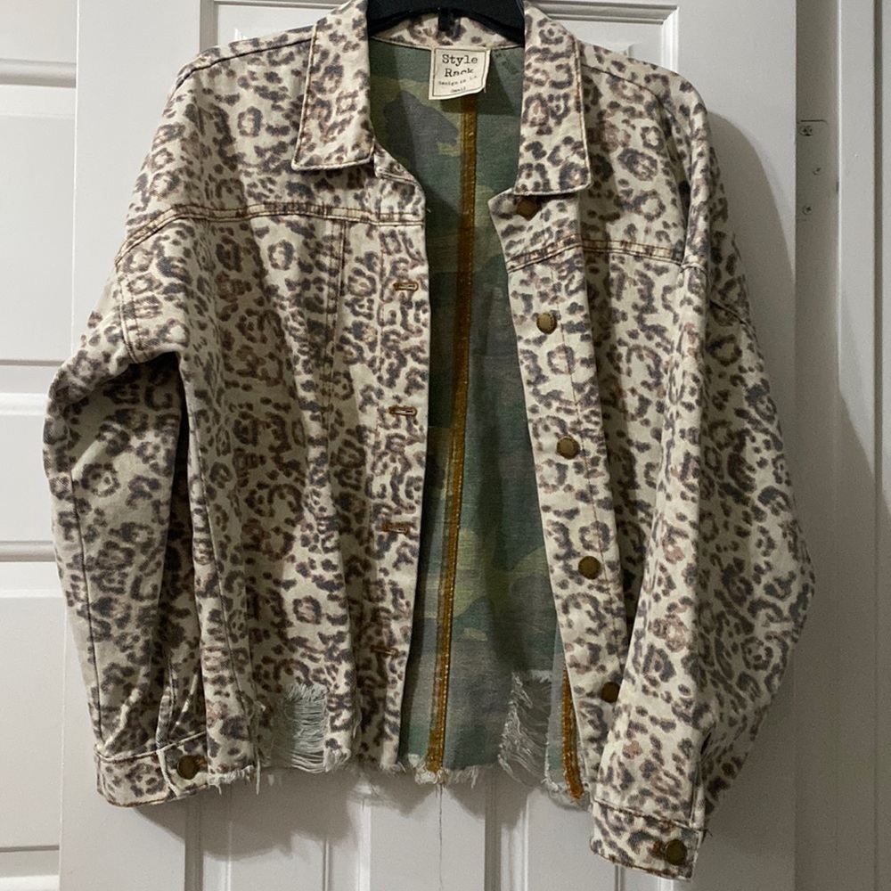 Cheetah Denim Jacket style rack size Small
